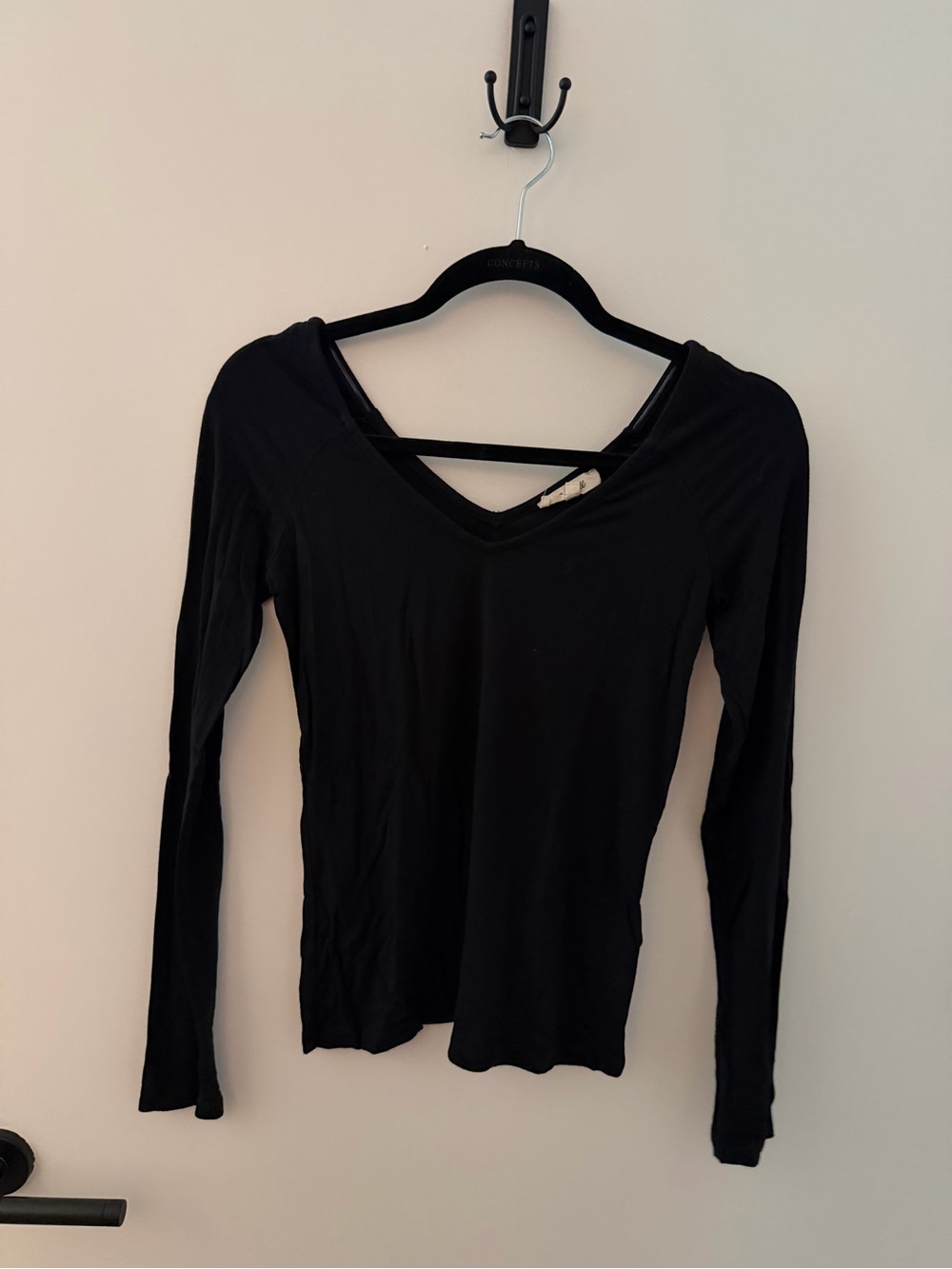 Madewell Black Long-Sleeve V-Neck Top with Crisscross Back Strap